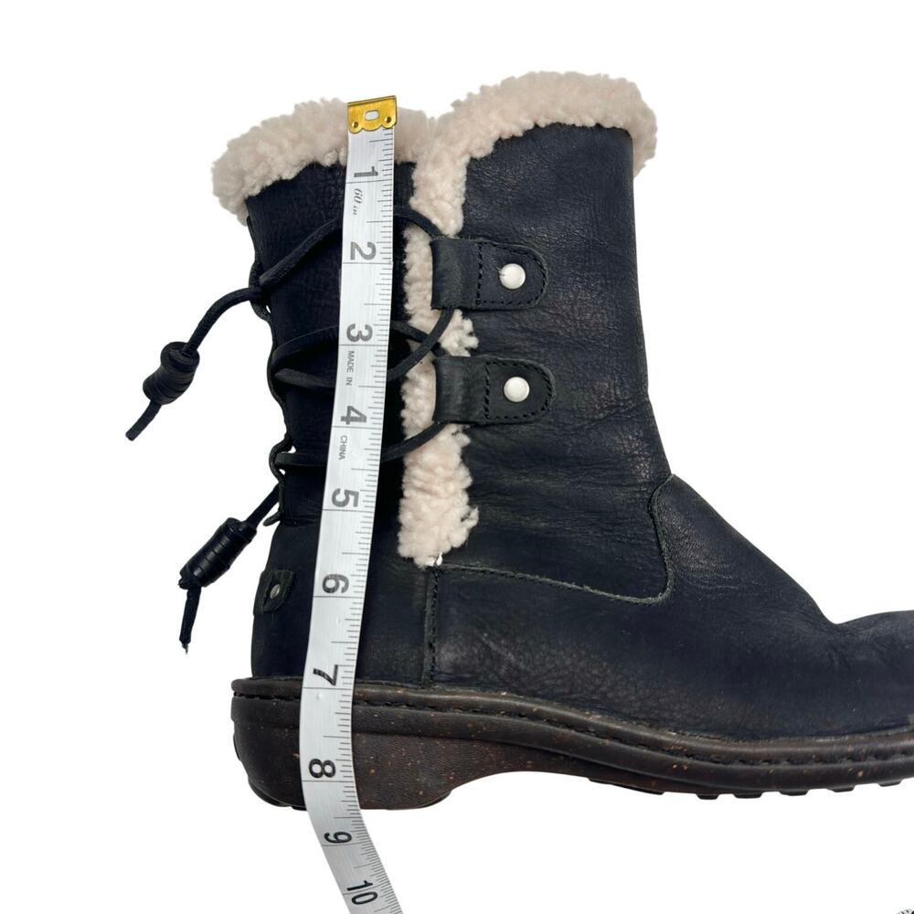 Ugg | Women | Akadia Black Leather Sheepskin Fur Pull On Fall Boots | Size US 7 - Picture 14 of 16